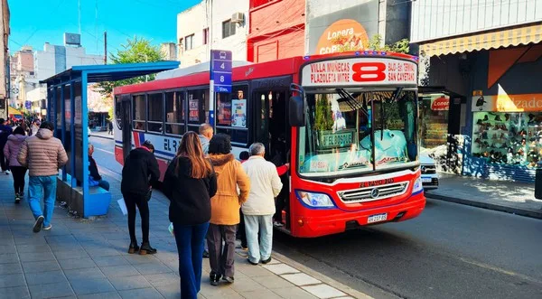 Este martes se conocería el nuevo valor del boleto de colectivo en Tucumán