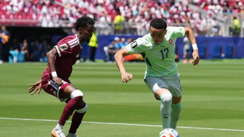 Vargas confía en que Suiza puede ganar grupo en el Mundial tras "toque de atención" en el debut