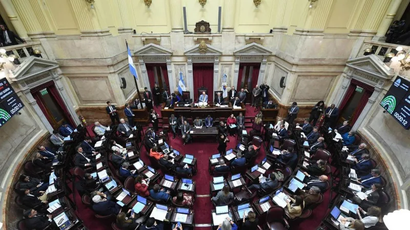 Sin votos ni manos para salvar a Adorni, La Libertad Avanza busca bajar la sesión del Senado