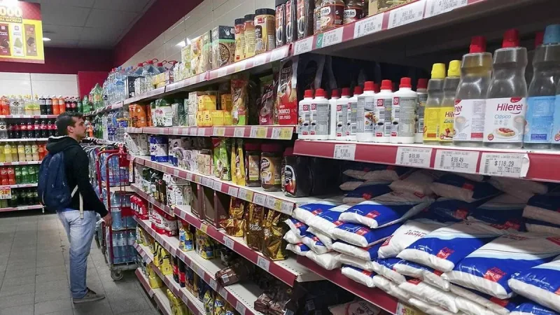 La inflación en supermercados golpea fuerte: aumentos muy por encima del 2% en productos esenciales