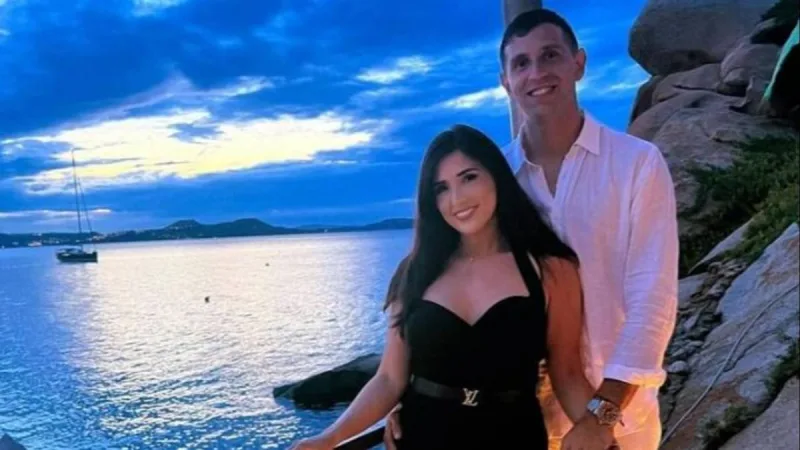 Cómo se conocieron el Dibu Martínez y Mandinha: la historia de amor del arquero de la Selección Argentina