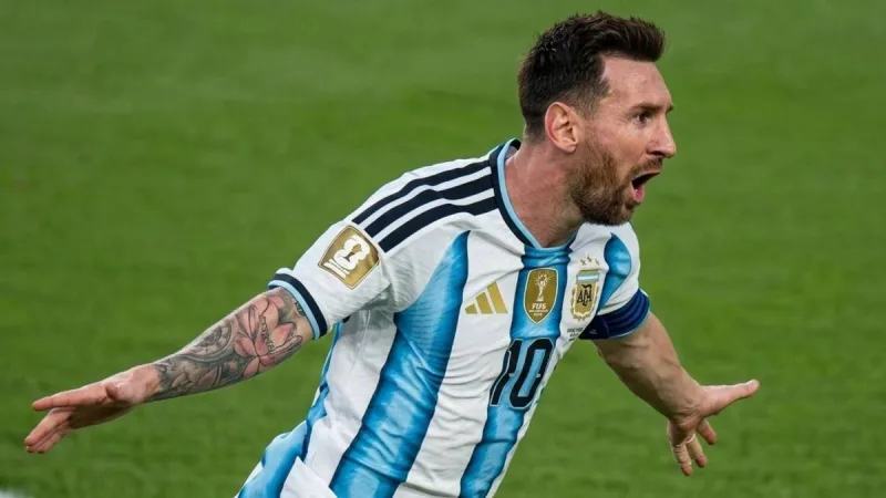De Closs a Feler: todos los relatos del gol de Lionel Messi a Argelia