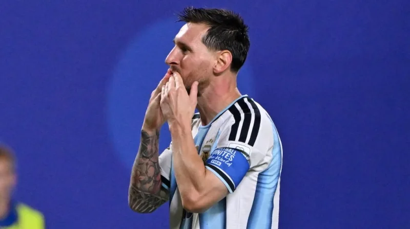 Lionel Messi reveló por qué se emocionó hasta las lágrimas en el debut mundialista contra Argelia