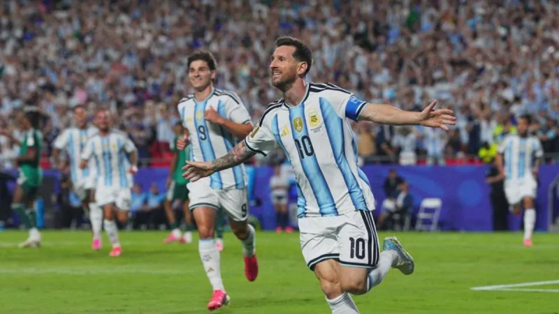 Messi, Haaland y Mbappé brillan y dan a sus selecciones arranques perfectos en el Mundial