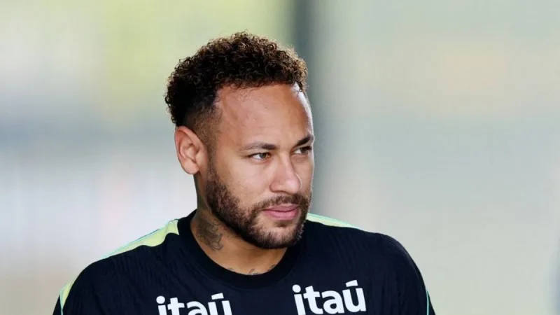 Neymar se suma al entrenamiento de Brasil y avanza en su recuperación