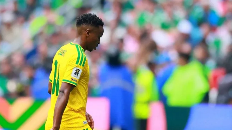 Zwane, suspendido tres partidos tras expulsión en el debut mundialista